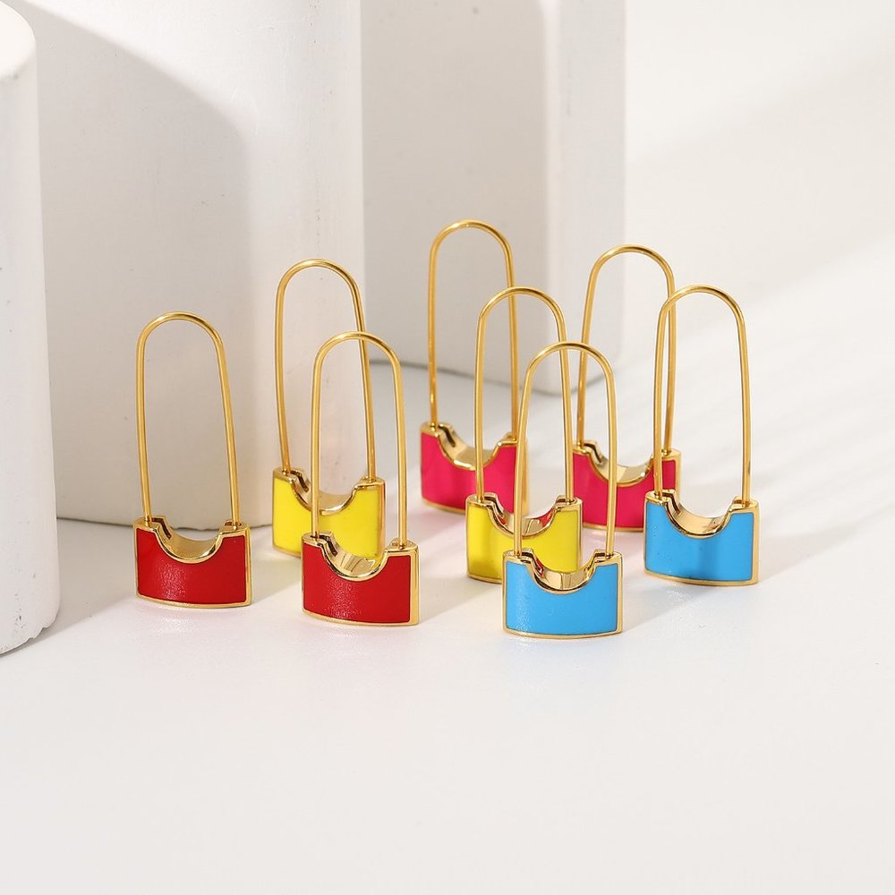 Pink Safety Pin Lock Dangle Earrings 18k Gold Stainless Steel‎ - Picture 6 of 7